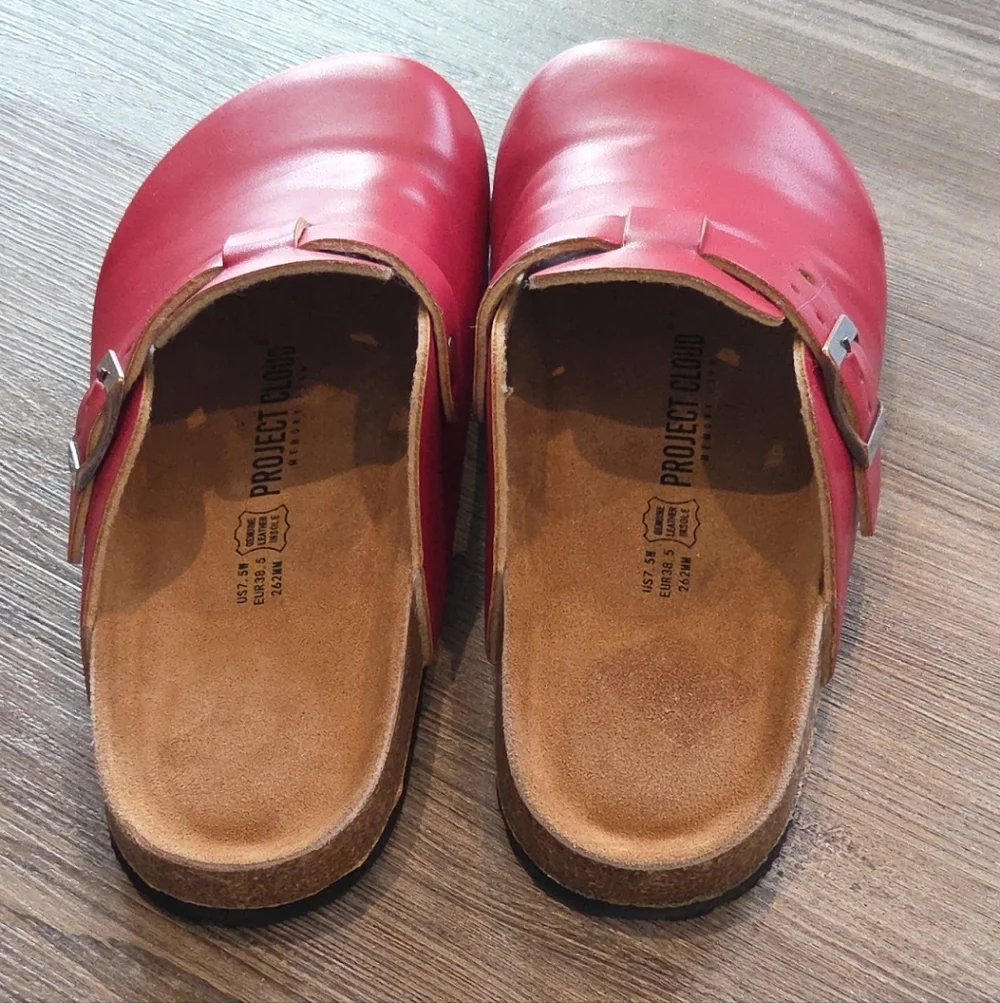 Project Cloud Women Red Leather Buckle Clogs Memory Foam Insole Sz 7.5 - Picture 5 of 14
